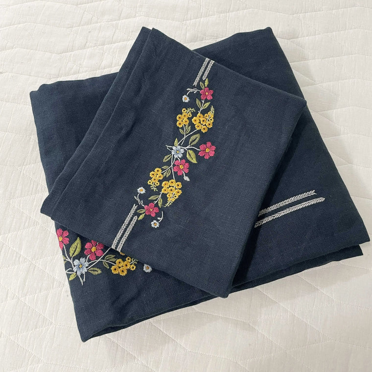 The Best Embroidered Bed Sheets