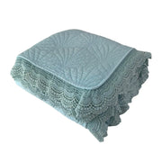 Ruffled Lace Quilt Lightweight Comfort with Charm - Fredesigner