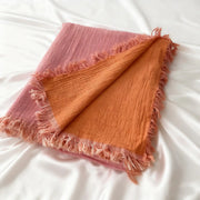 Two-Tone Gauze Blanket with Fringed Edges - Fredesigner